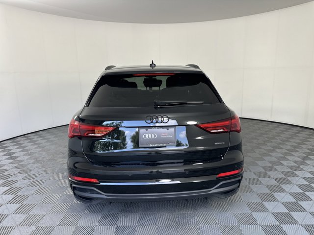 Vehicle image 5 of 28