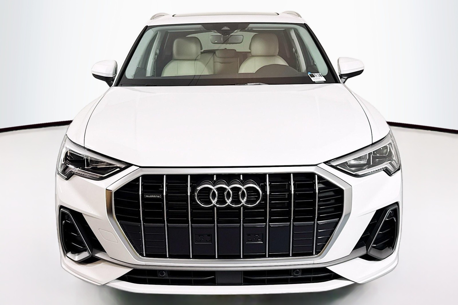 Vehicle image 2 of 30