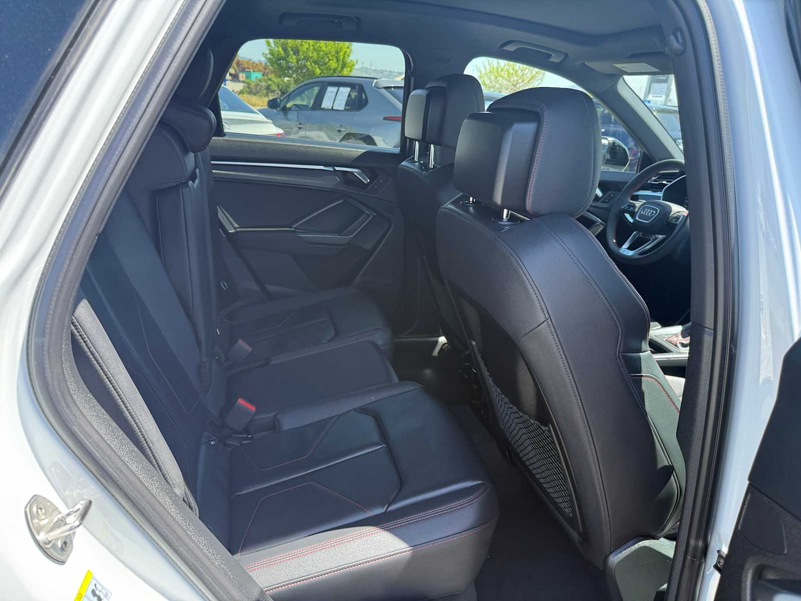 Vehicle image 12 of 38