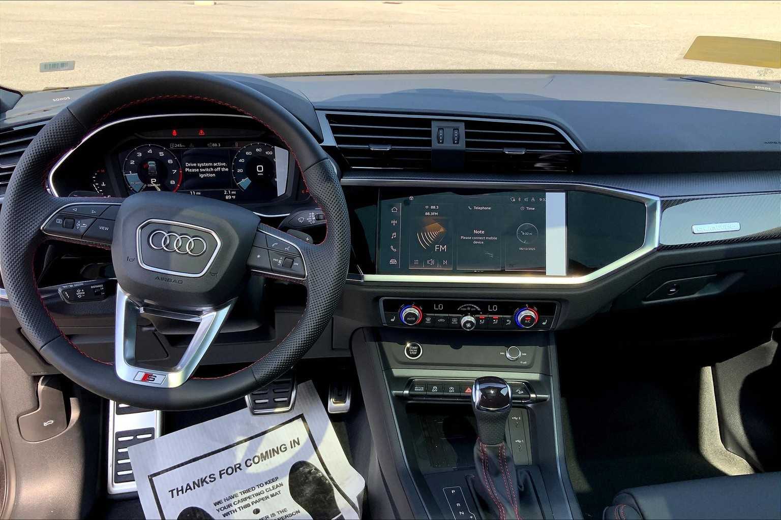 Vehicle image 6 of 18