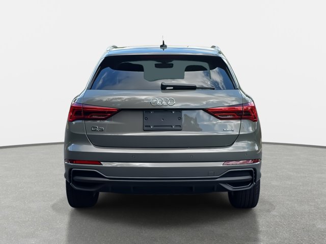 Vehicle image 6 of 35