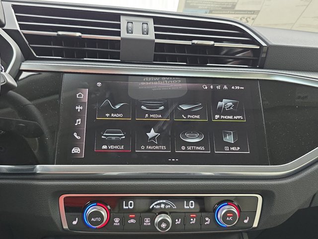 Vehicle image 19 of 35