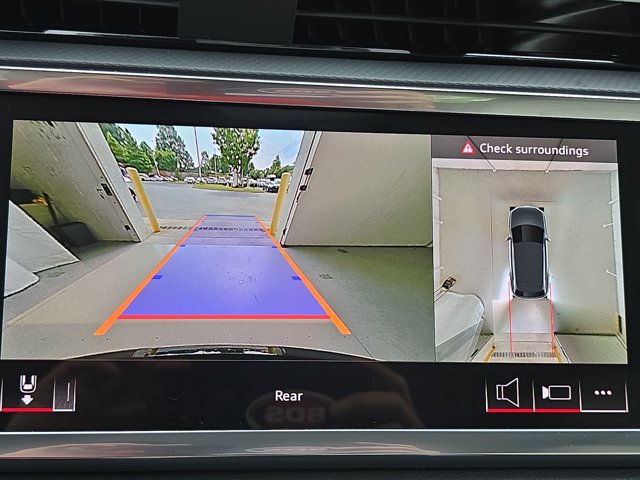 Vehicle image 20 of 35