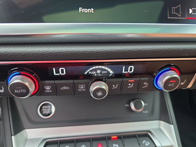 Vehicle image 22 of 35