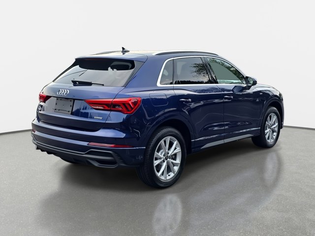 Vehicle image 5 of 35