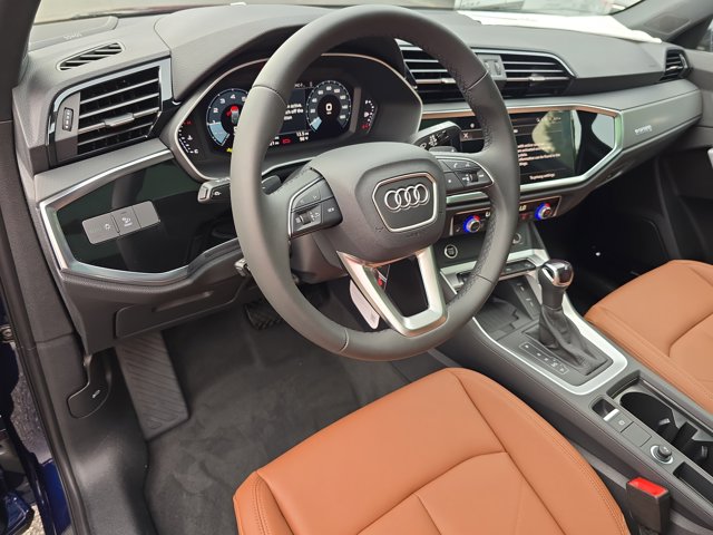 Vehicle image 17 of 35