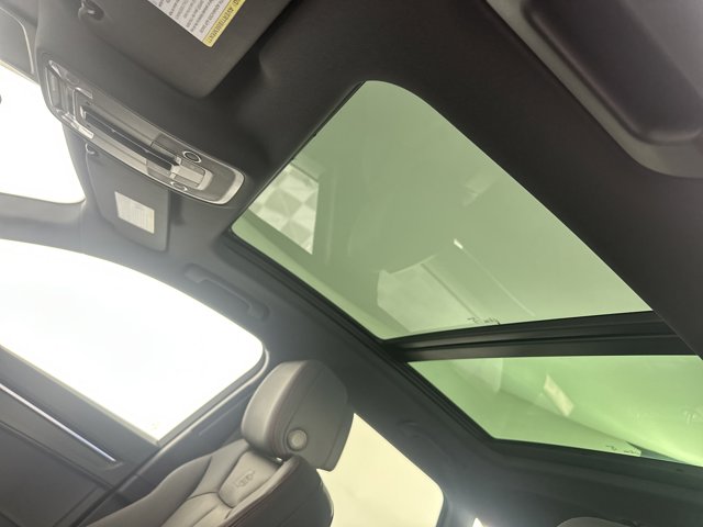 Vehicle image 27 of 27