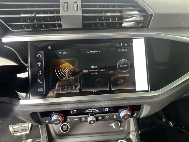 Vehicle image 20 of 27