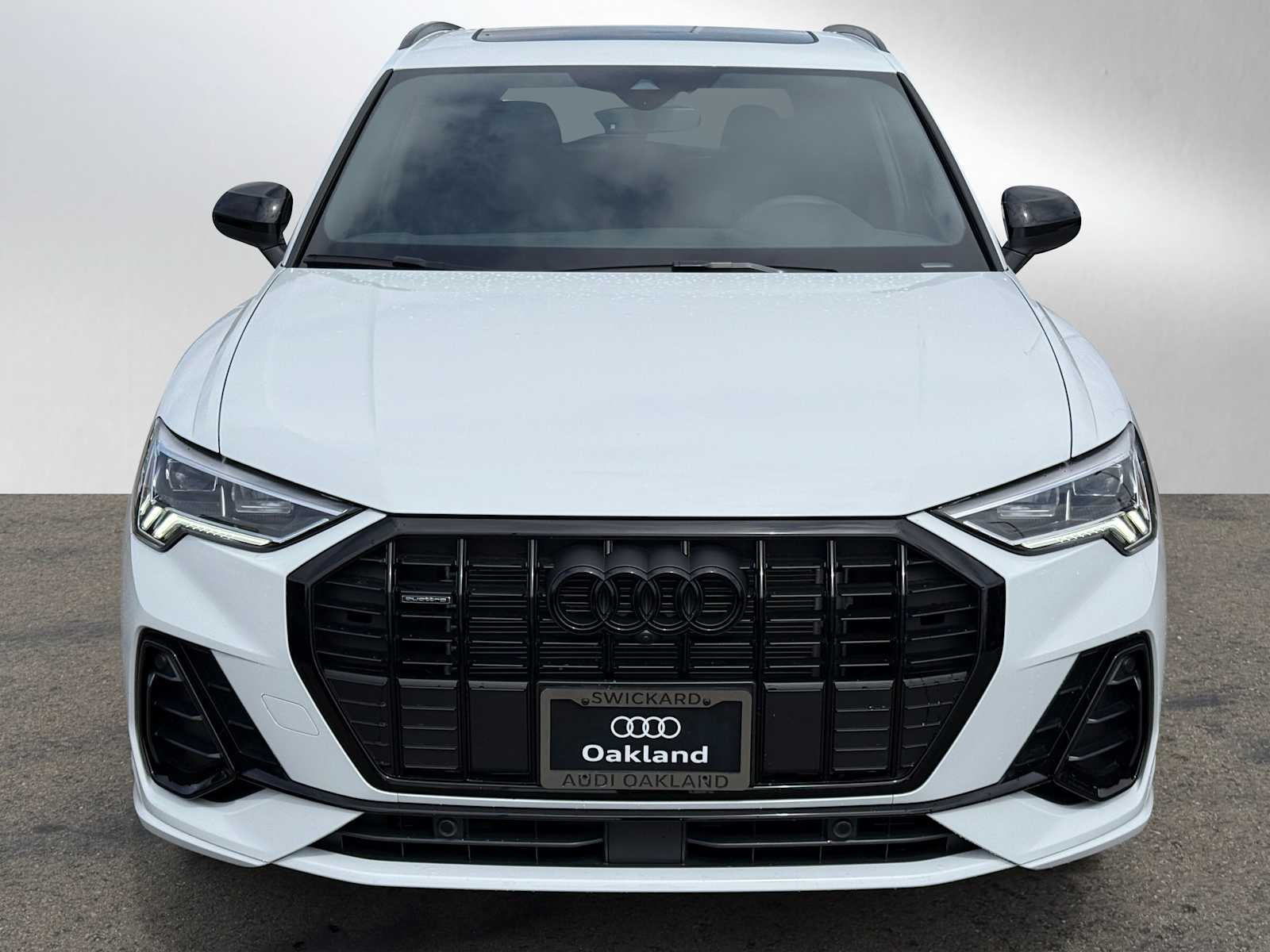 Vehicle image 2 of 38