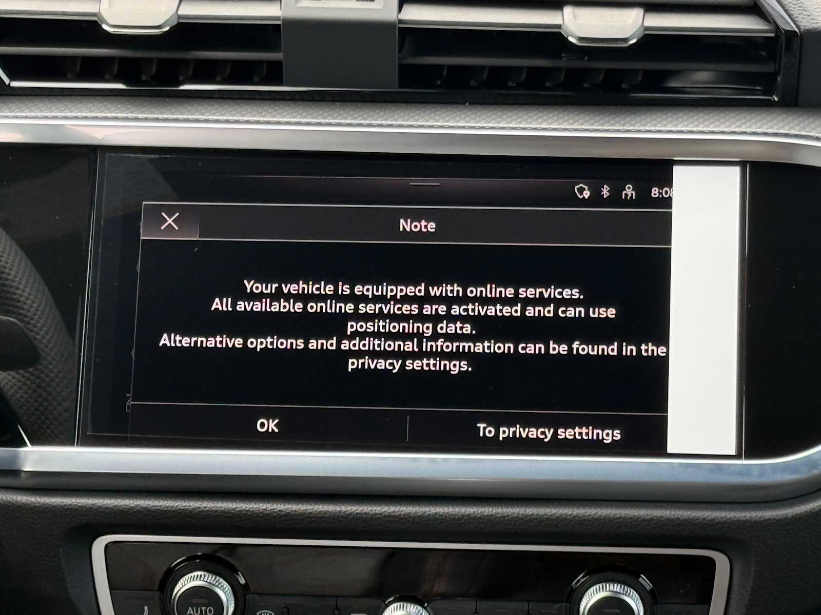 Vehicle image 31 of 38