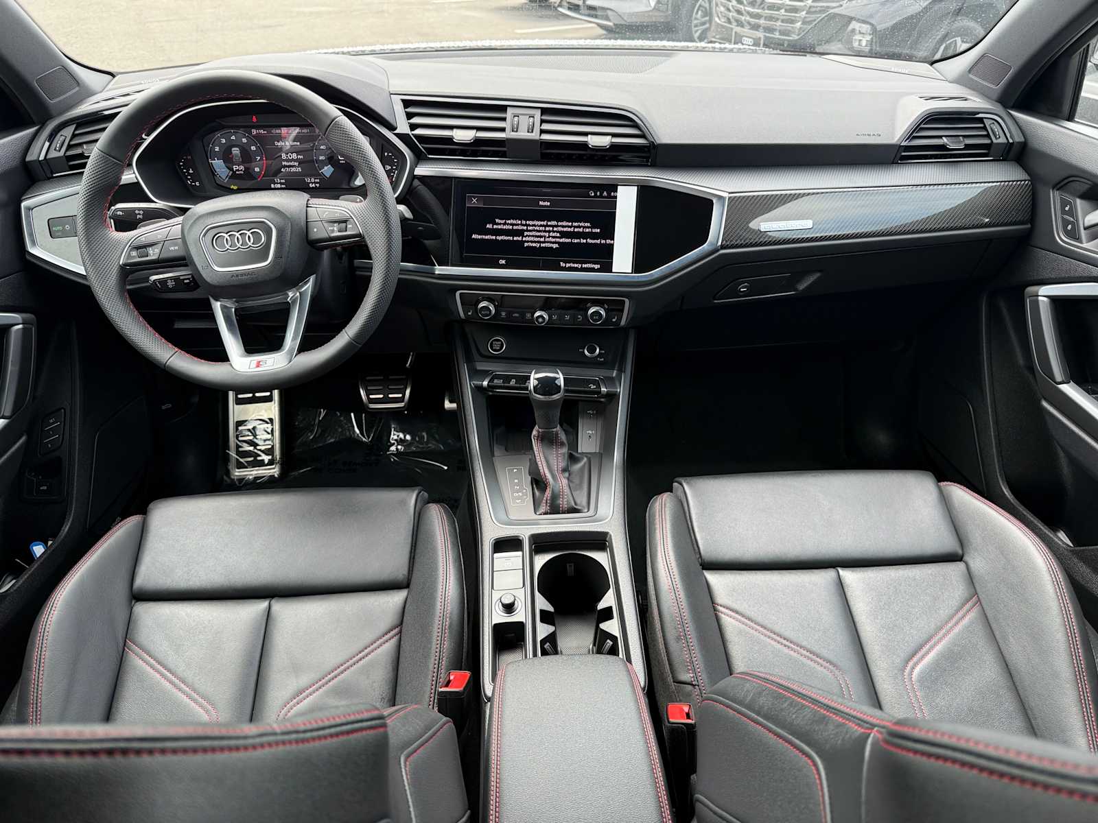 Vehicle image 18 of 38