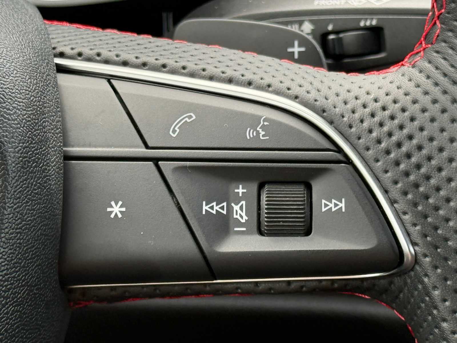 Vehicle image 29 of 38