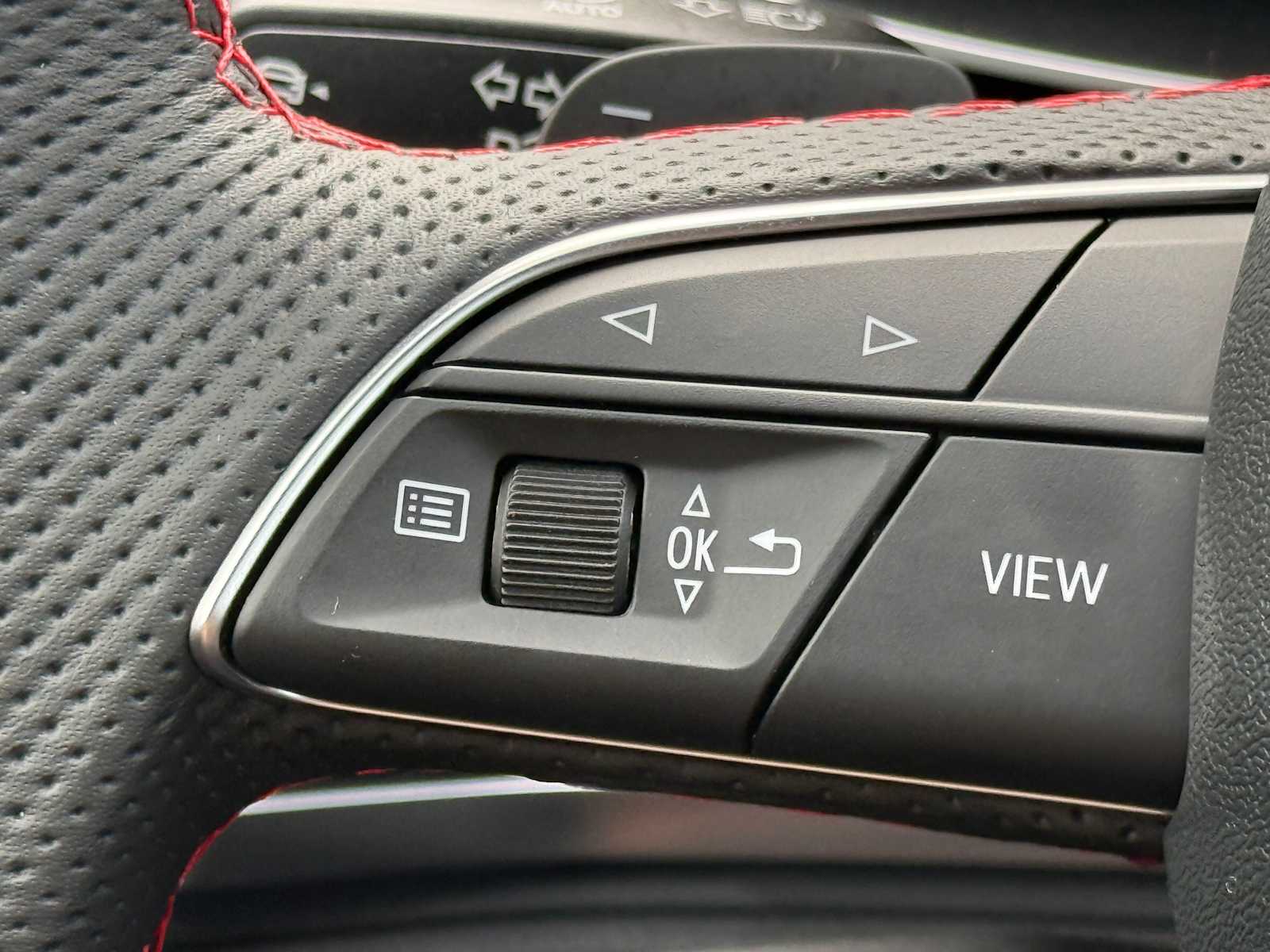 Vehicle image 27 of 38