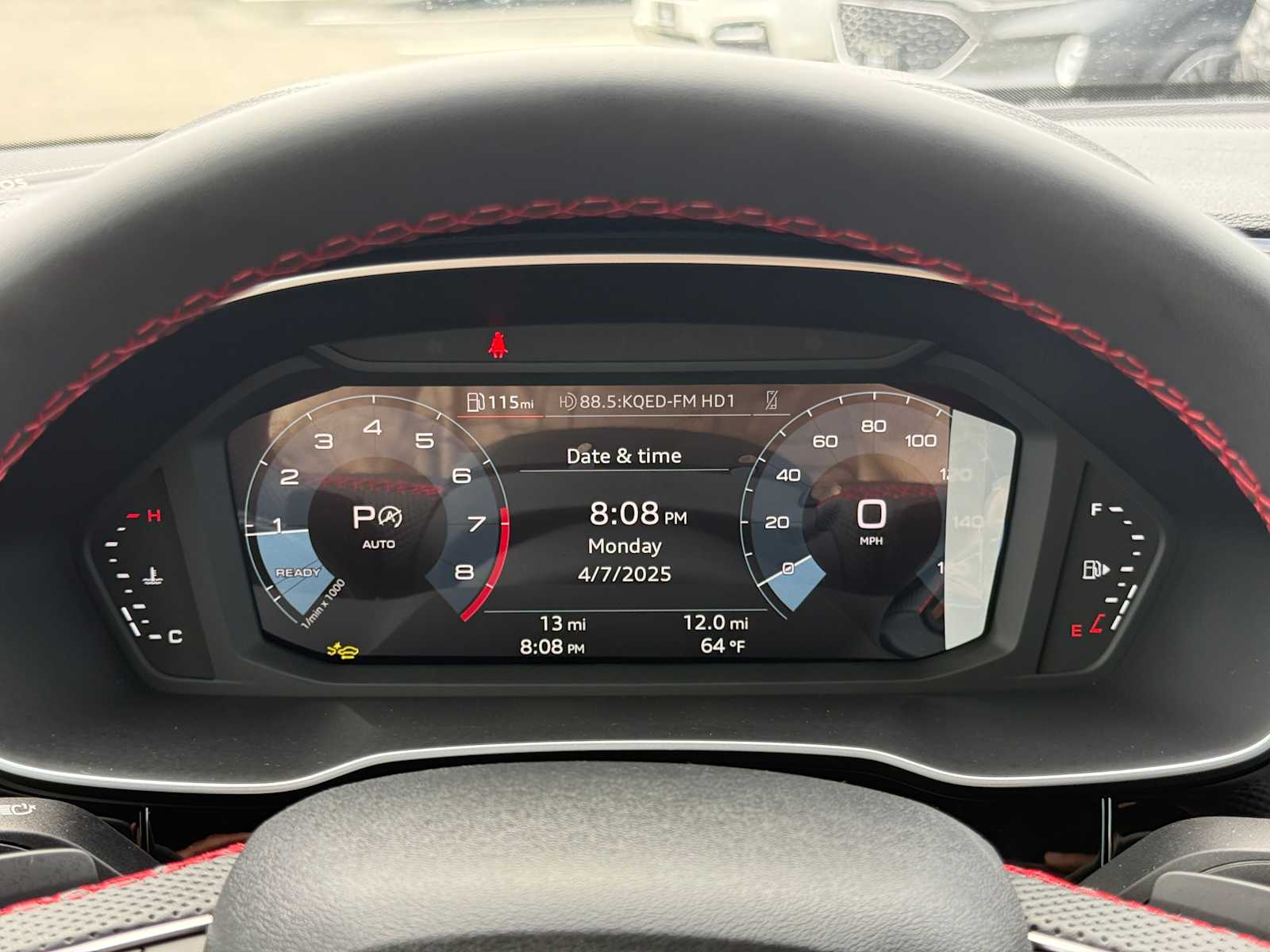 Vehicle image 21 of 38