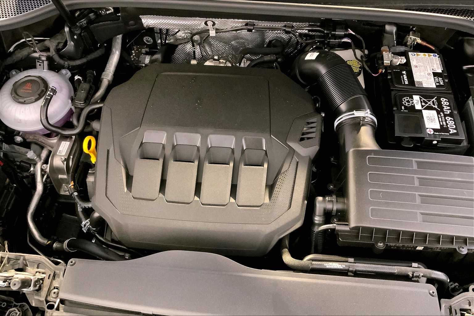 Vehicle image 6 of 19