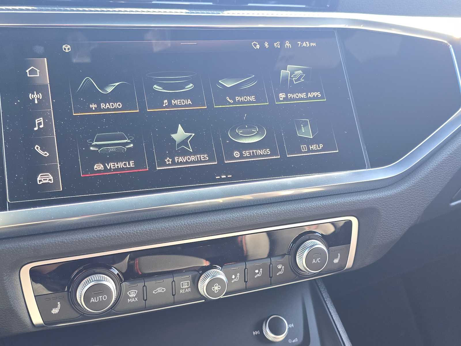 2025 Audi Q3 S Line Premium Plus Image 24 of 33