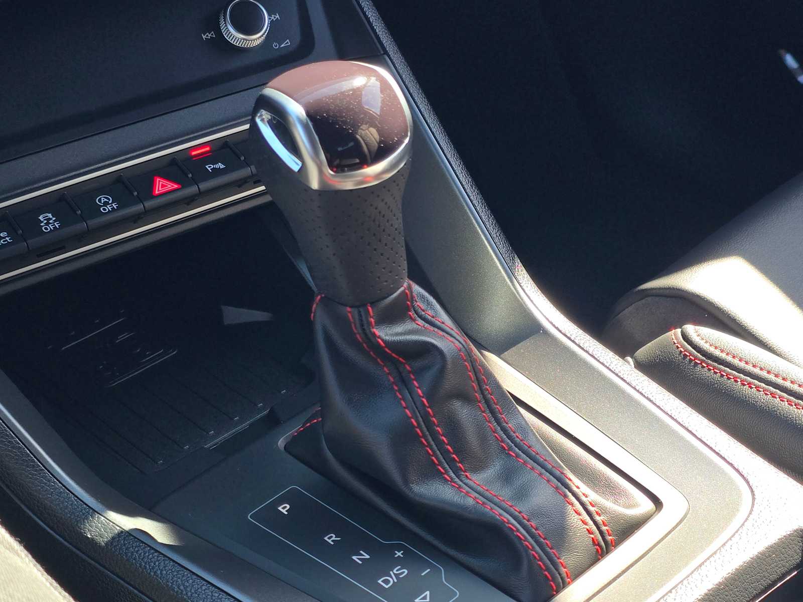 2025 Audi Q3 S Line Premium Plus Image 26 of 33