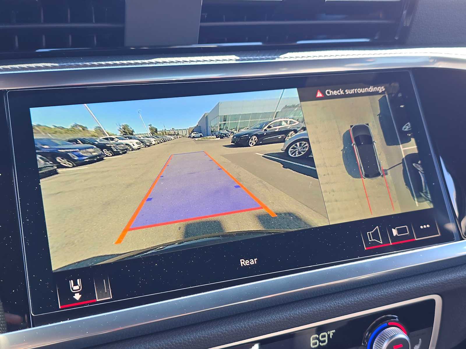 2025 Audi Q3 S Line Premium Plus Image 22 of 33