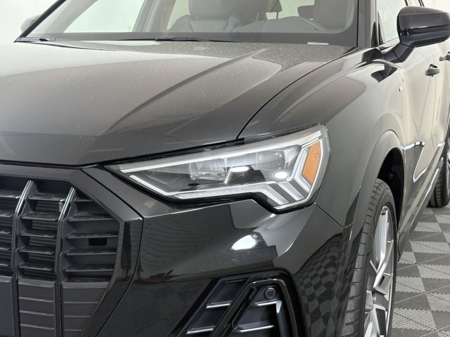 Vehicle image 1 of 27