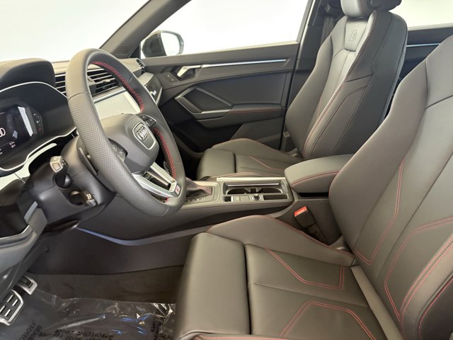 Vehicle image 14 of 27