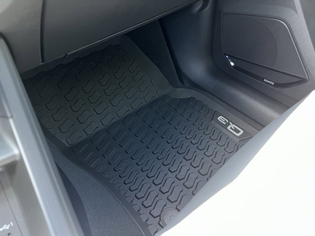 Vehicle image 16 of 37