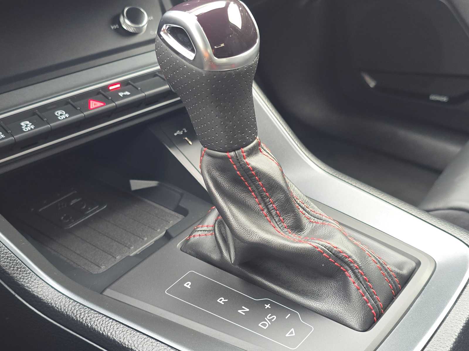 2025 Audi Q3 S Line Premium Plus Image 28 of 39