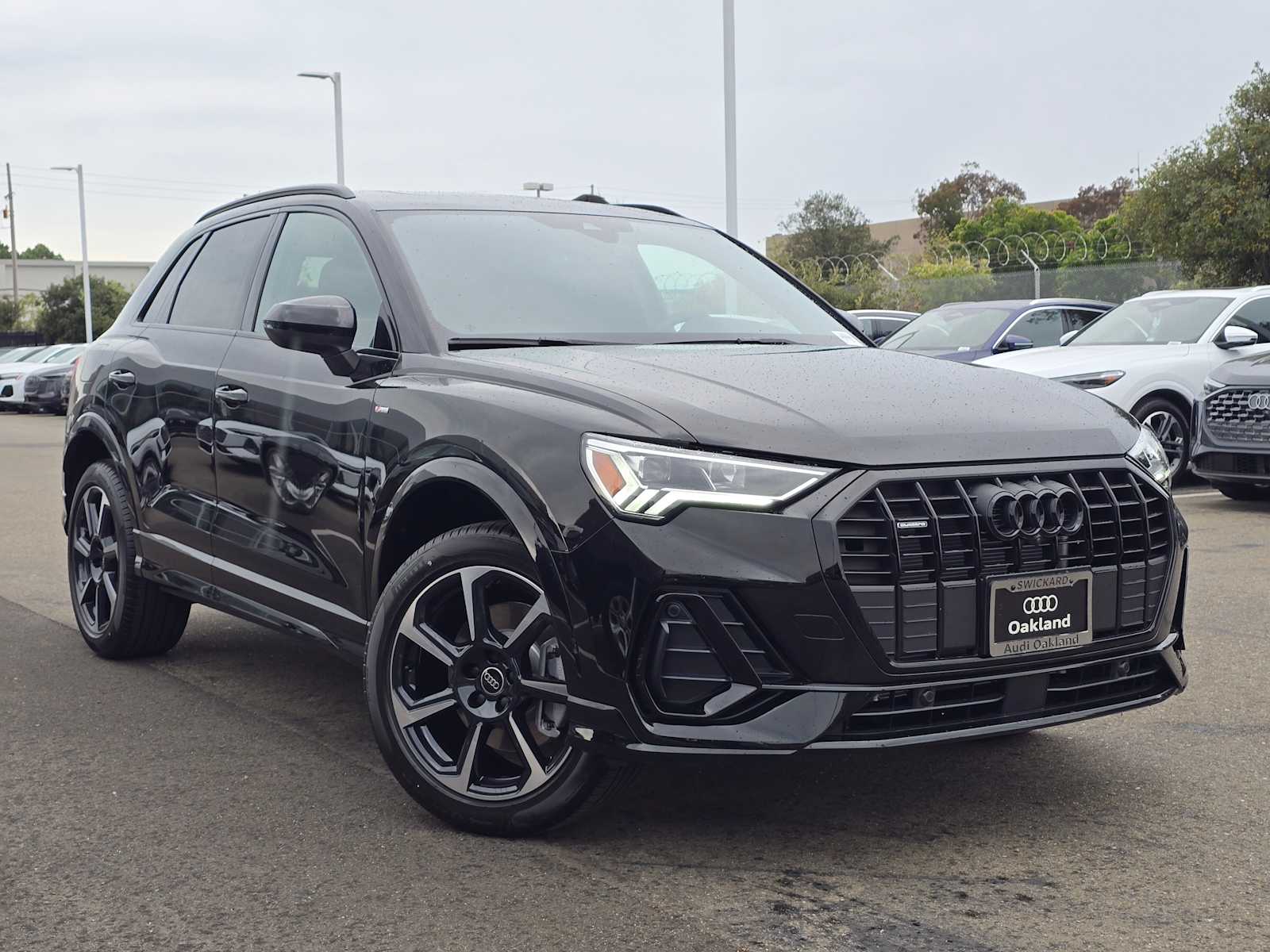 2025 Audi Q3 S Line Premium Plus Image 4 of 39