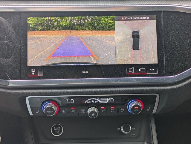 Vehicle image 24 of 33