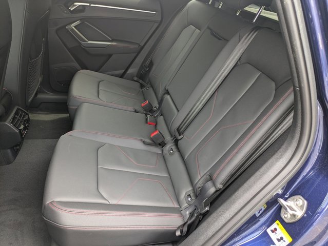 Vehicle image 13 of 33