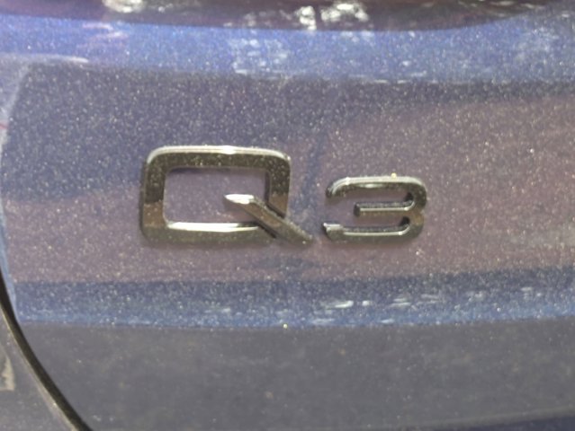 Vehicle image 23 of 33