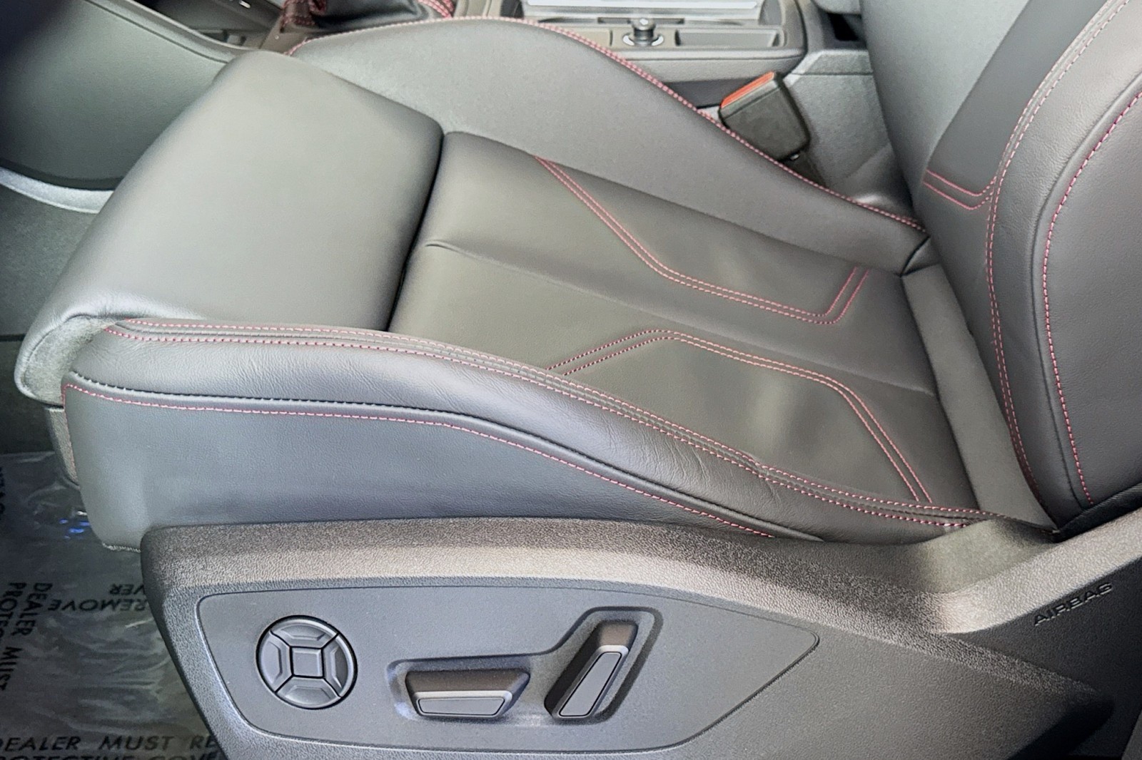 Vehicle image 24 of 29