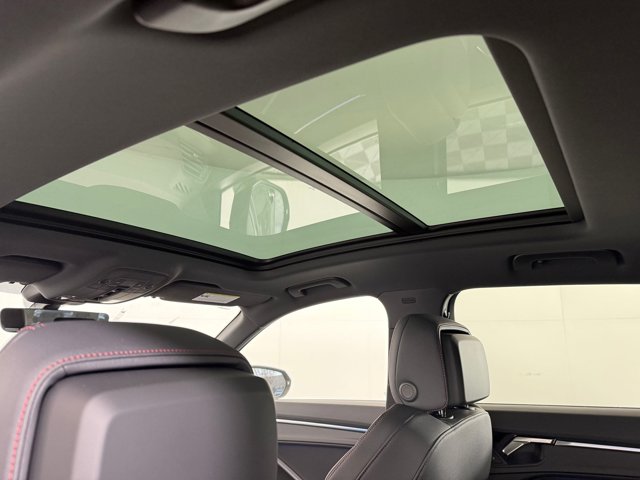 2025 Audi Q3 S Line Premium Plus Image 16 of 28