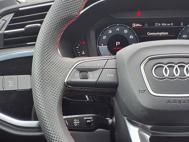 Vehicle image 14 of 25