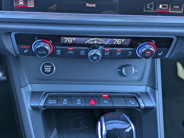 Vehicle image 34 of 34