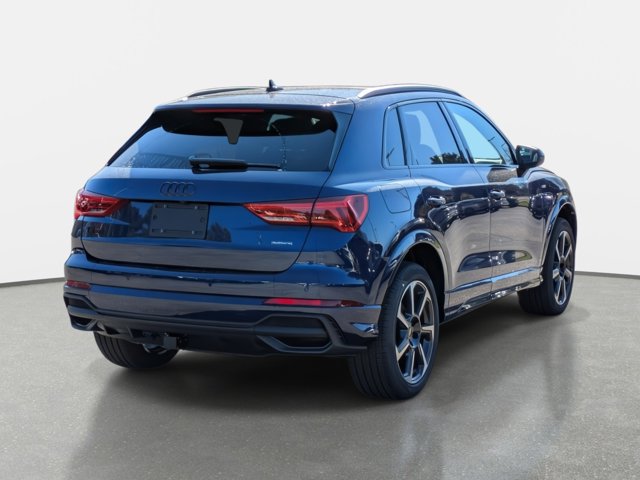 Vehicle image 5 of 34