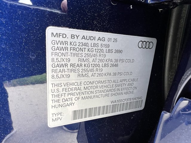 Vehicle image 36 of 37