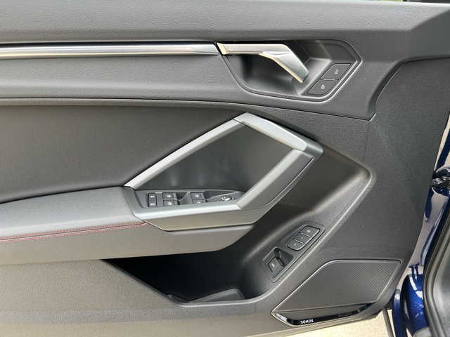 Vehicle image 12 of 37