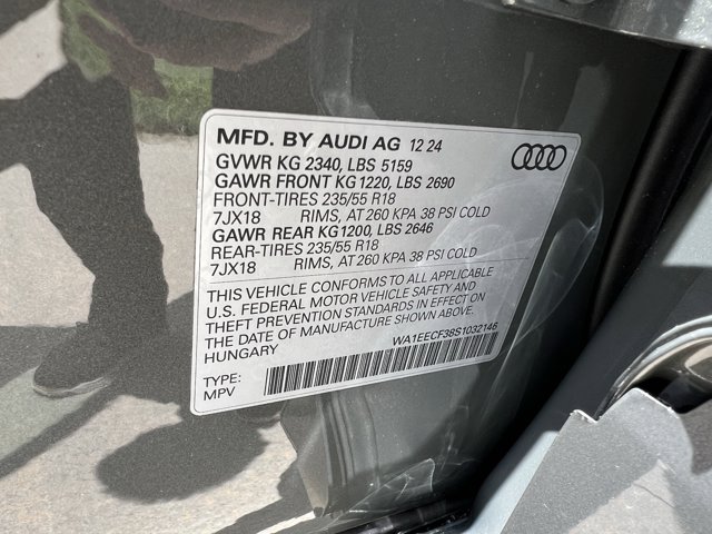 Vehicle image 31 of 37