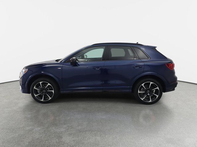 Vehicle image 8 of 34