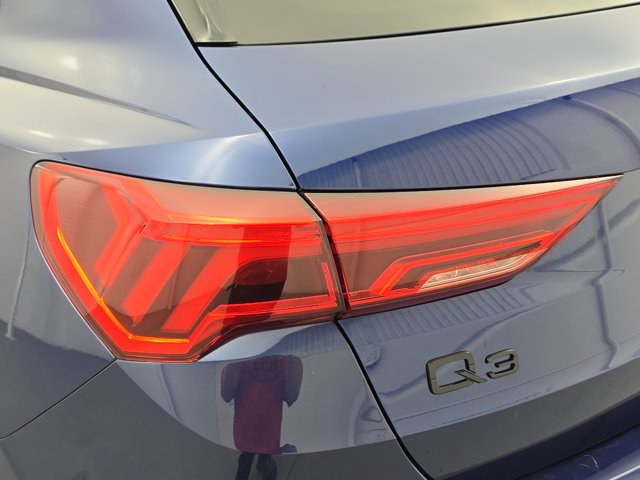 Vehicle image 34 of 34
