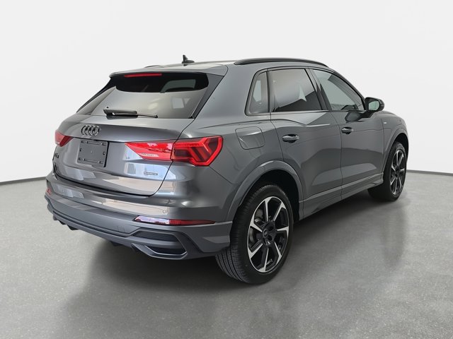 Vehicle image 5 of 35