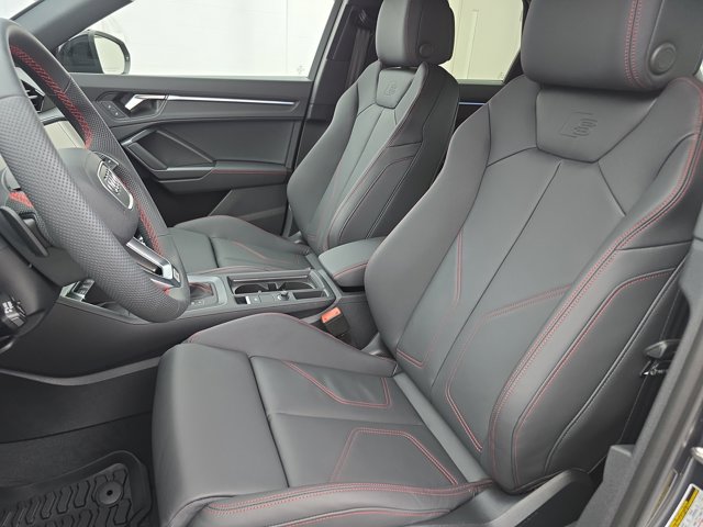 Vehicle image 14 of 35