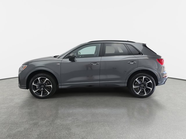 Vehicle image 8 of 35