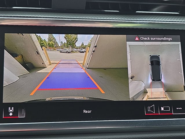 Vehicle image 19 of 35