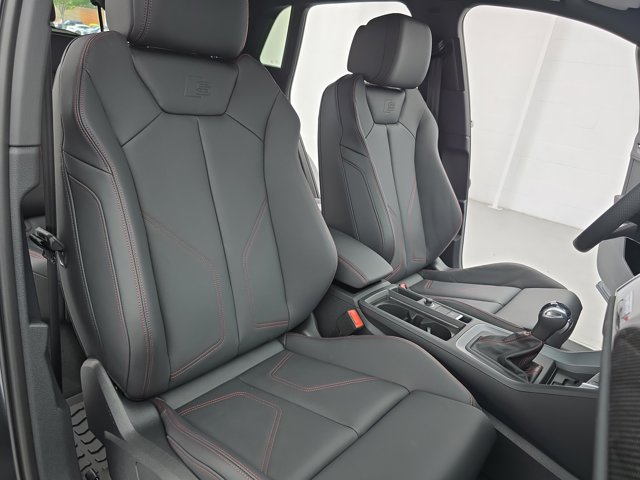 Vehicle image 13 of 35