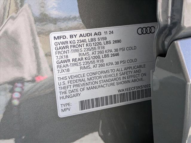 Vehicle image 17 of 17