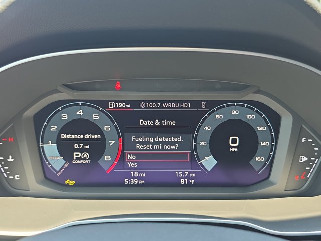 Vehicle image 19 of 35