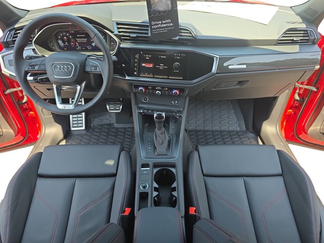 Vehicle image 18 of 35
