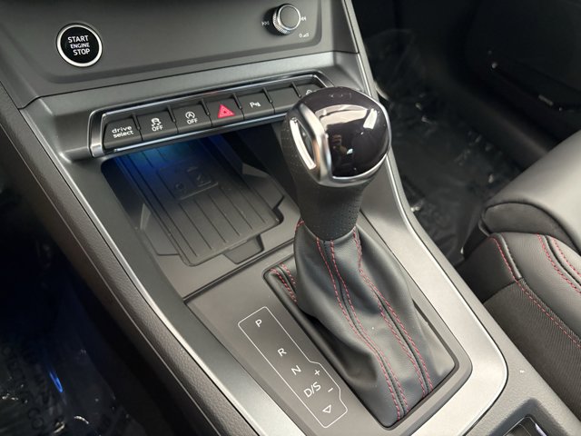 Vehicle image 17 of 27