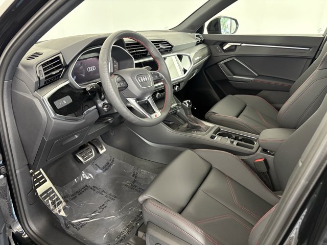 Vehicle image 14 of 27
